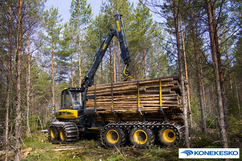 Ponsse 10w priekaba-manipuliatorius turi papildomą fiksuotą ašį, o Ponsse Elk ir Ponsse Buffalo modeliuose yra hidrauliškai valdoma ašis. 