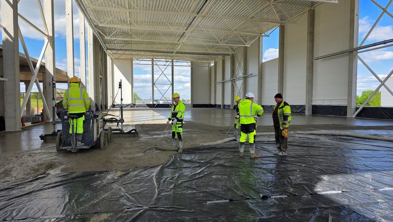 Betoninės aikštelės sunkiai technikai Betoninės aikštelės sunkiai technikai